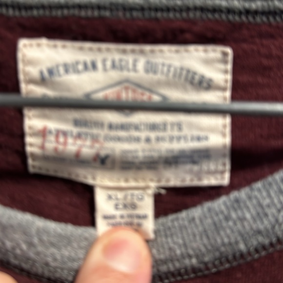 American eagle long sleeve tee - Picture 2 of 2
